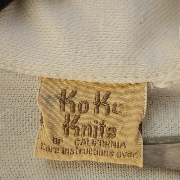 Vintage Ko Ko Knits White Knit Blazer with Red & Navy Trim Medium (8-10) - Picture 6 of 10